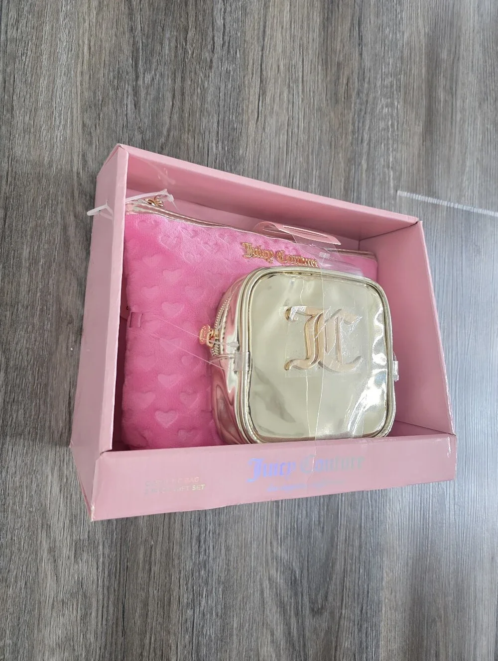 Juicy Couture new excellent